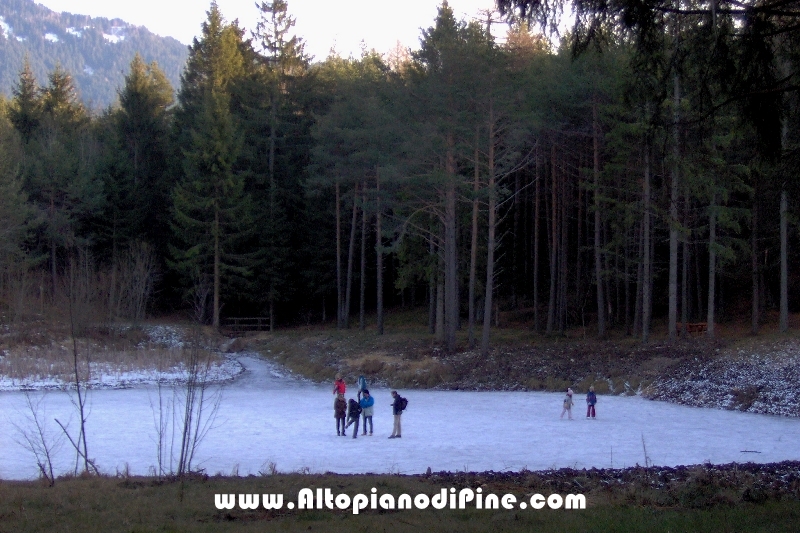 Pattinatori sul lago delle rane - Baselga di Pine' 