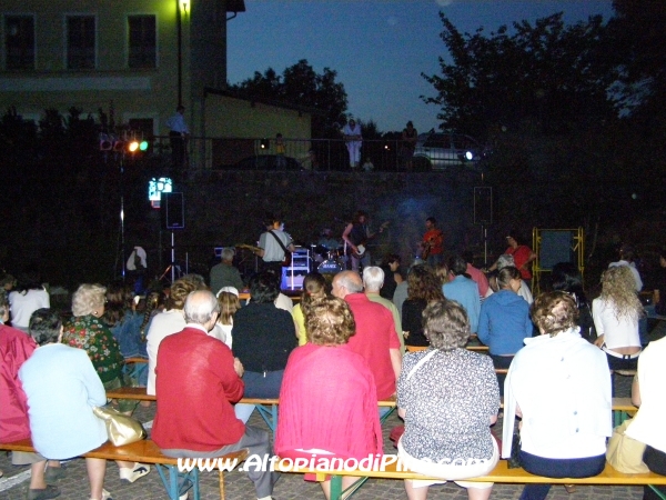 La gente presente al concerto serale