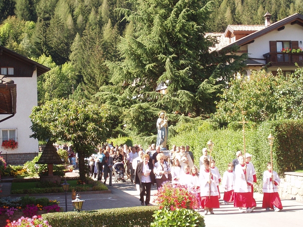 La processione -  foto di Bruno