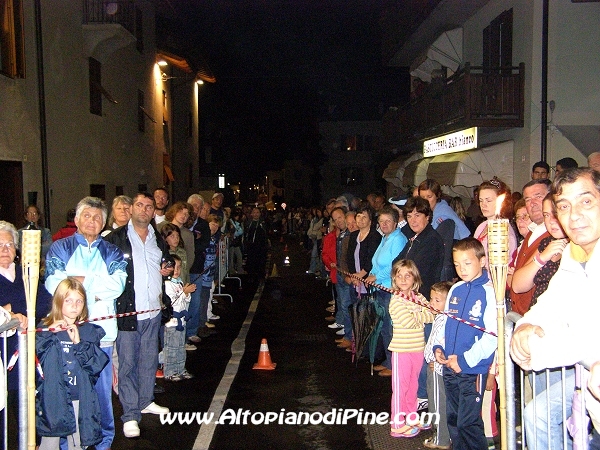 Il numeroso pubblico presente lungo il percorso di gara