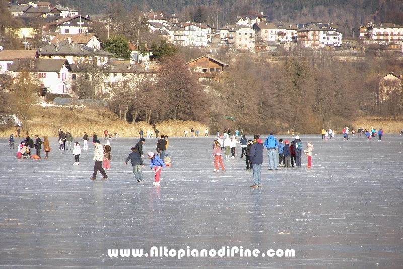 Lago ghiacciato della Serraia - Baselga di Pine' 