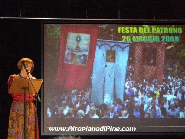 Festa patronale di Pine' 2008 - la presentatrice della serata 