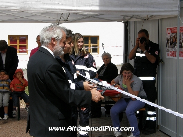 Taglio del nastro - Inaugurazione sede di Bedollo della Croce Rossa di Sover