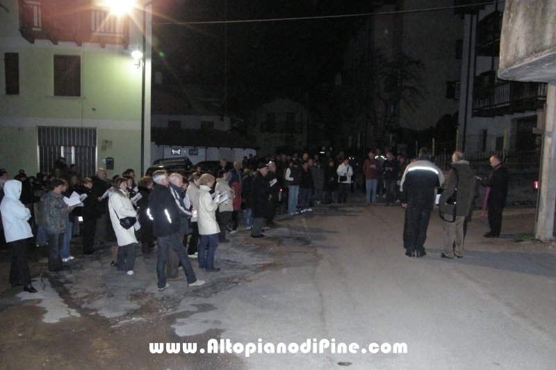 Via Crucis notturna a Miola