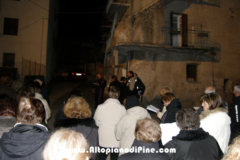 Via Crucis notturna a Miola