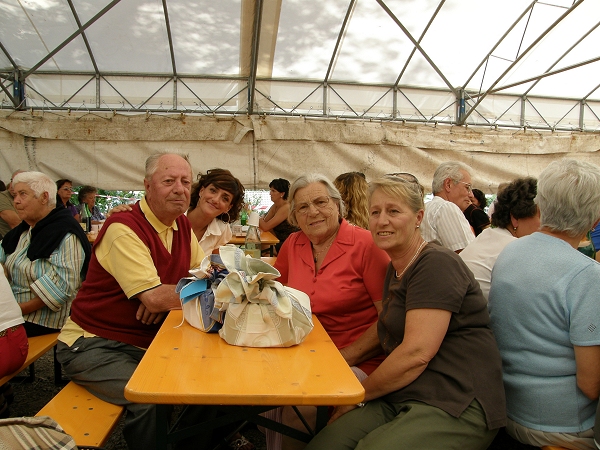 La premiazione degli anziani residenti nella frazione - Festa Estiva Tressilla Aspettando S. Luzia 2009