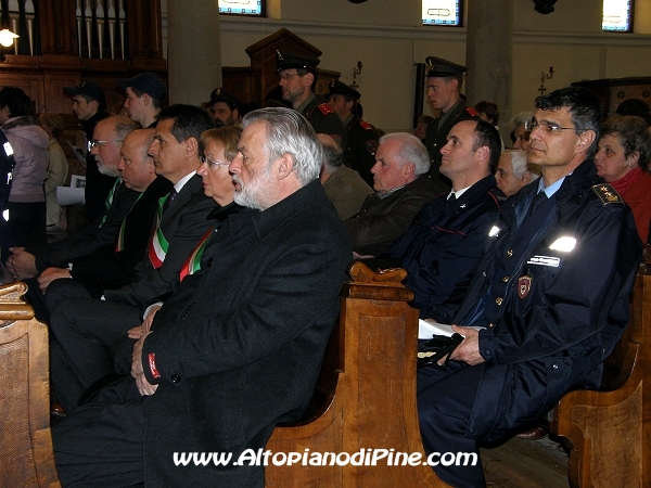 Le autoritá presenti alla celebrazione 