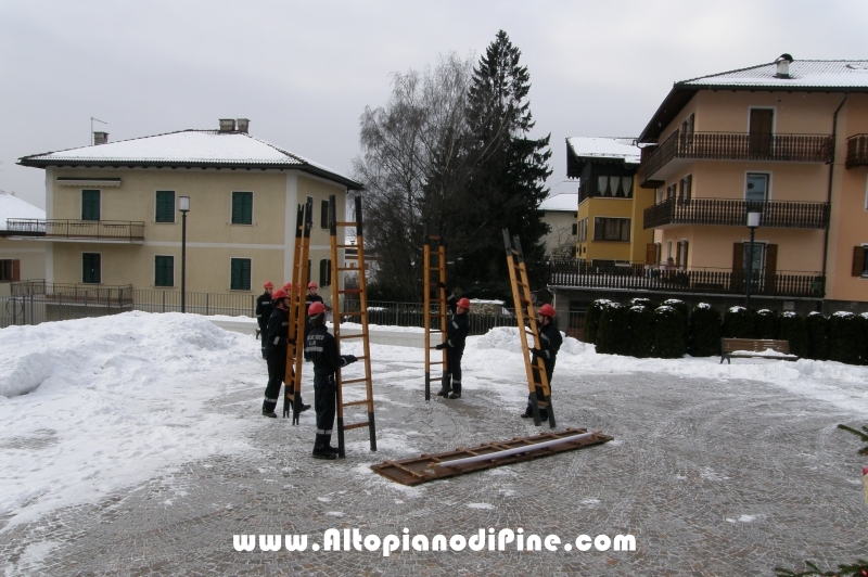 Manovra Allievi Vigili del Fuoco Volontari distretto di Pergine Valsugana