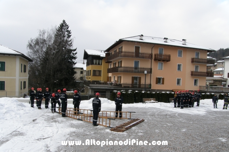 Manovra Allievi Vigili del Fuoco Volontari distretto di Pergine Valsugana