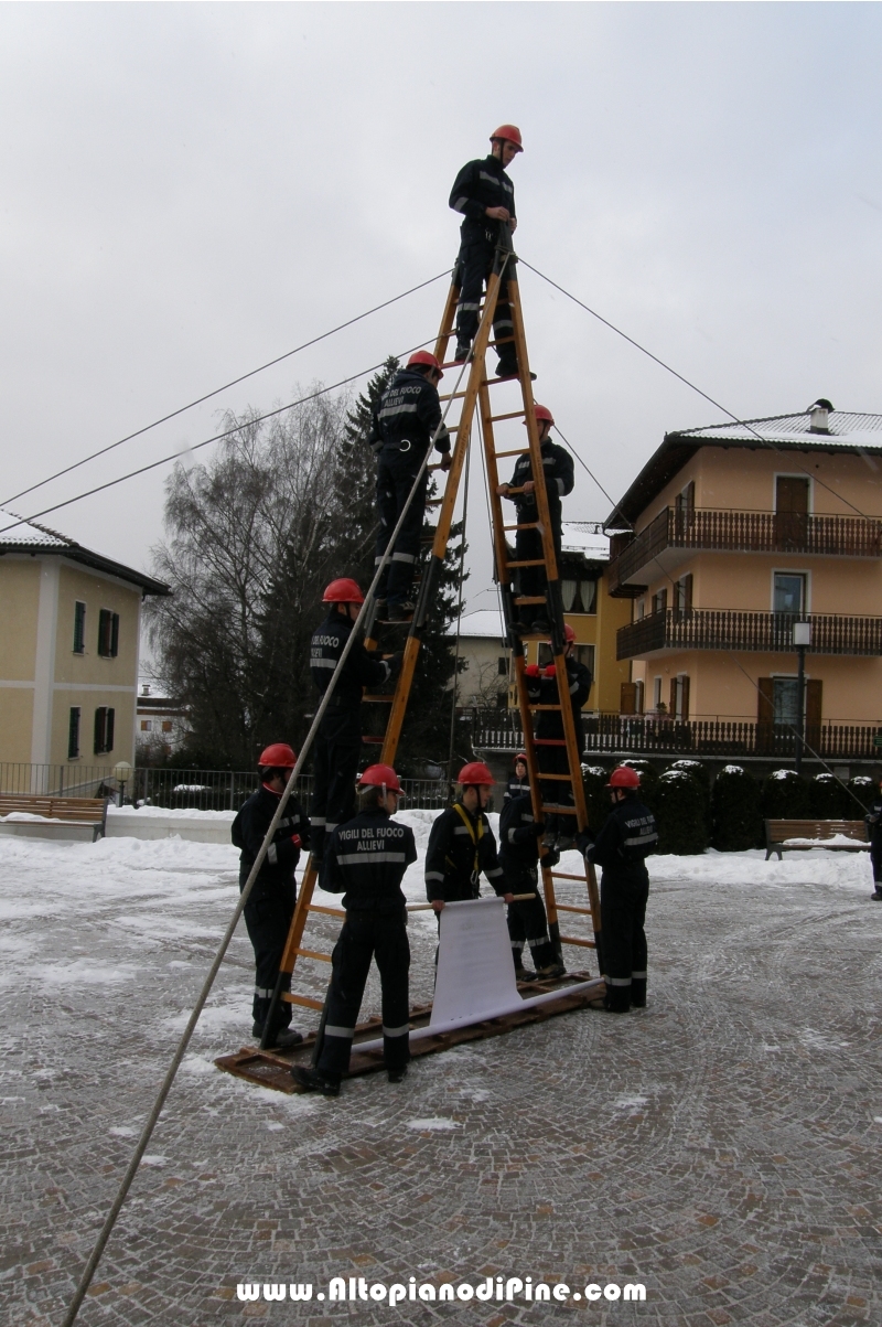 Manovra Allievi Vigili del Fuoco Volontari distretto di Pergine Valsugana