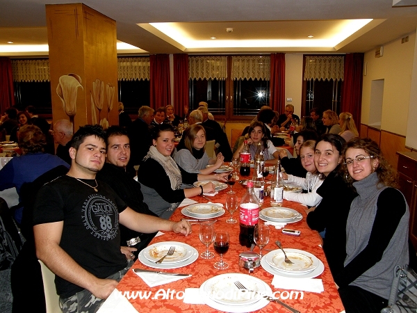 Coro dei giovani di Bedollo - Festa Santa Cecilia 2010