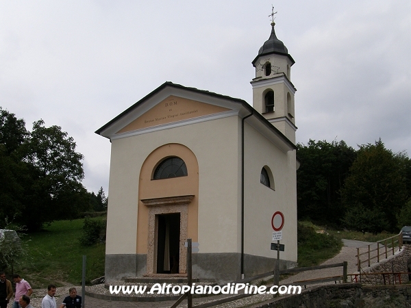 La chiesetta dedicata alla Madonna dell'Aiuto a Grill 2010