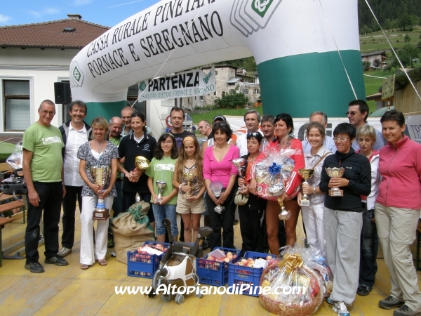 Le atlete premiate per la combinata Bedol en corsa 2010