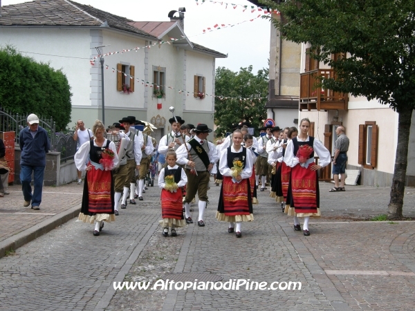 Mercatino prodotti artigianali e gastronomici locali - edizione 2011