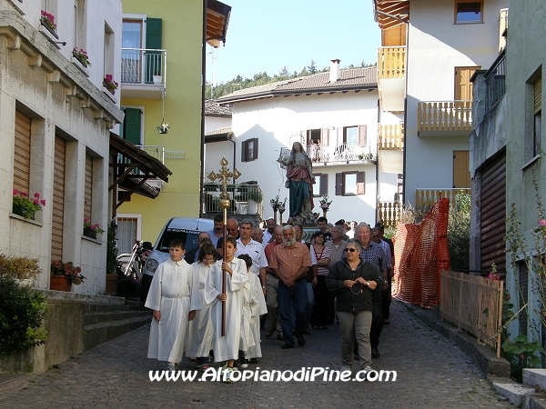 Processione Madonna S.Rosario 2011 - Baselga