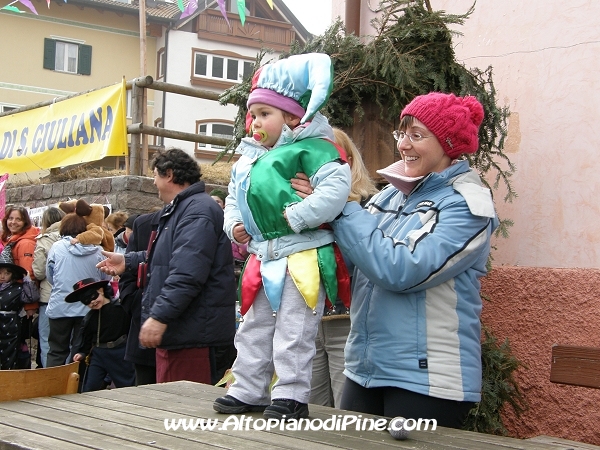 Sagra S.Giuliana 2011  - gara maschere di carnevale