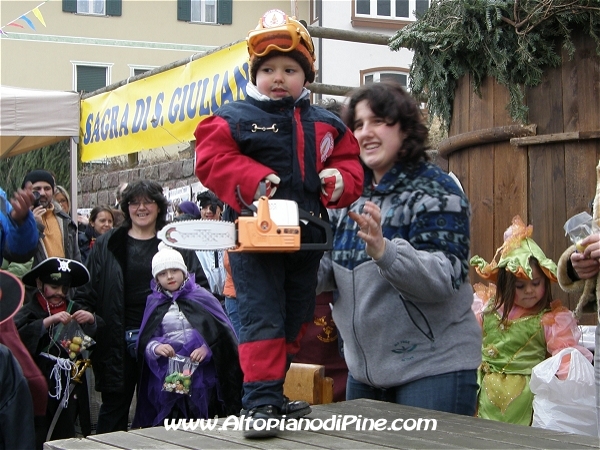 Sagra S.Giuliana 2011 - gara maschere di carnevale