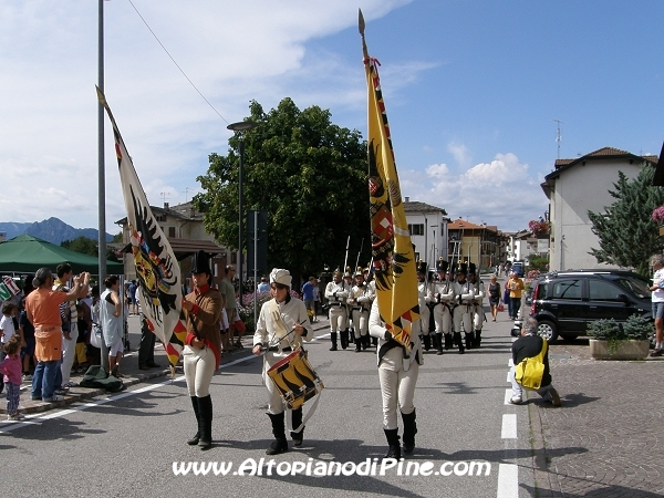 Rievocazione - il pubblico presente - Baselga di Pine' agosto 2012