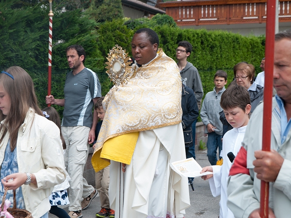 Processione Corpus Domini - foto Arturo di Gioia