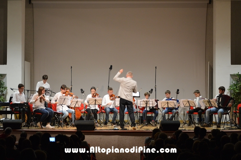 Saggio finale 2016 scuola musicale C. Moser