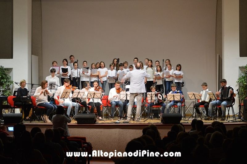 Saggio finale 2016 scuola musicale C. Moser