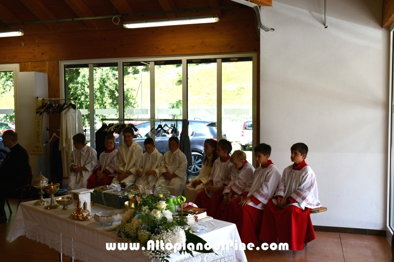 S. Messa celebrata da mons. Lauro Tisi Arcivescovo di Trento