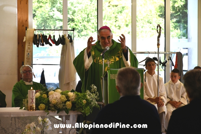 S. Messa celebrata da mons. Lauro Tisi Arcivescovo di Trento