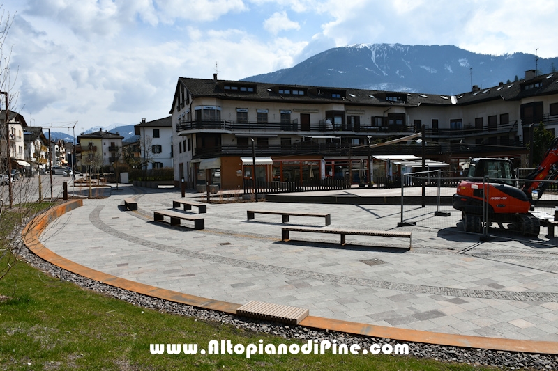 Realizzazione nuova piazza Costalta a Baselga di Pine' - aprile 2021