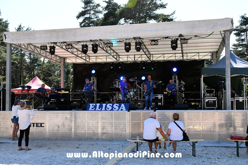 Gang Band Festival Pine' 2023 - esibizione in riva al lago