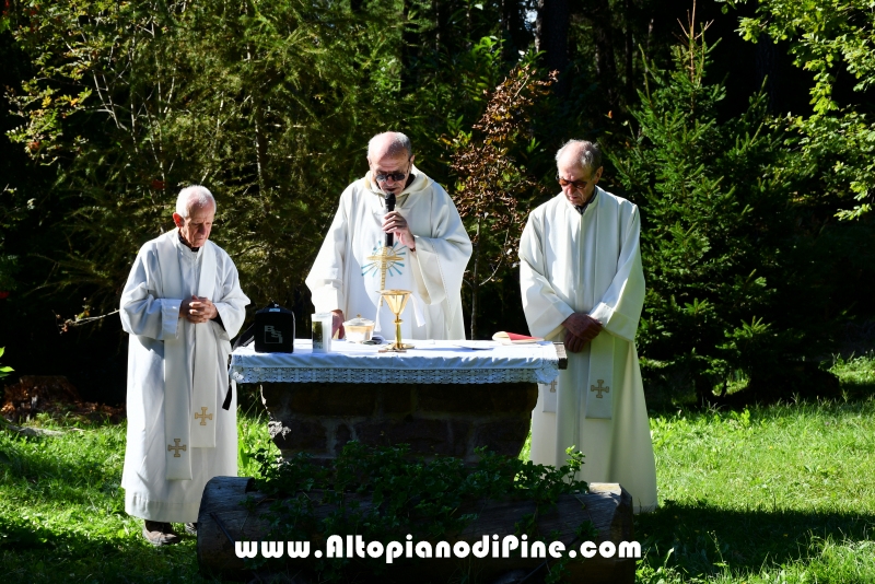 Memoria della IV Apparizione - processione da Montagnaga  e S.Messa alla IV Comparsa