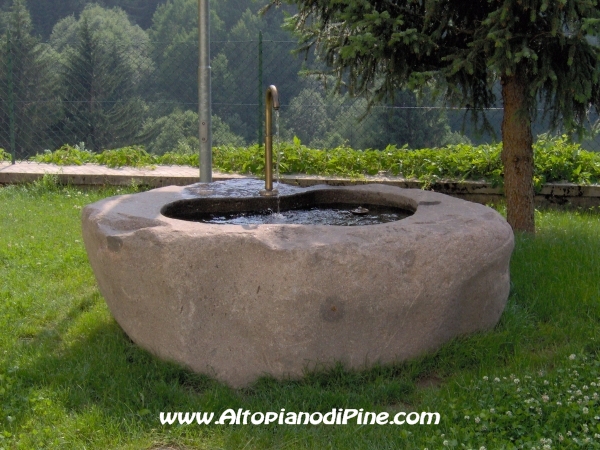 Fontana nei pressi della Chiesa