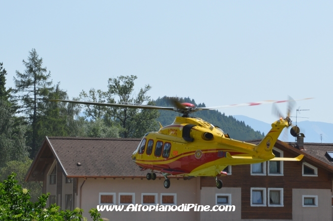Caserma aperta VVF Baselga di Pine' - riparte l'elicottero