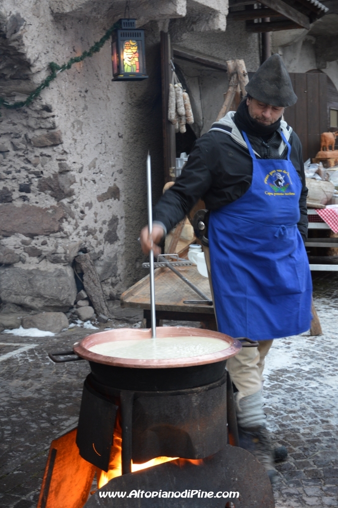 Mestieri en strada 2014 - El paes dei Presepi