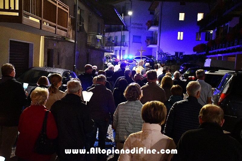 Fiaccolata/Rosario in onore della Madonna Assunta - Montagnaga