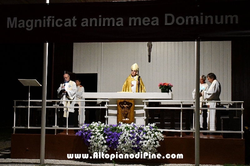 Fiaccolata/Rosario in onore della Madonna Assunta - Montagnaga