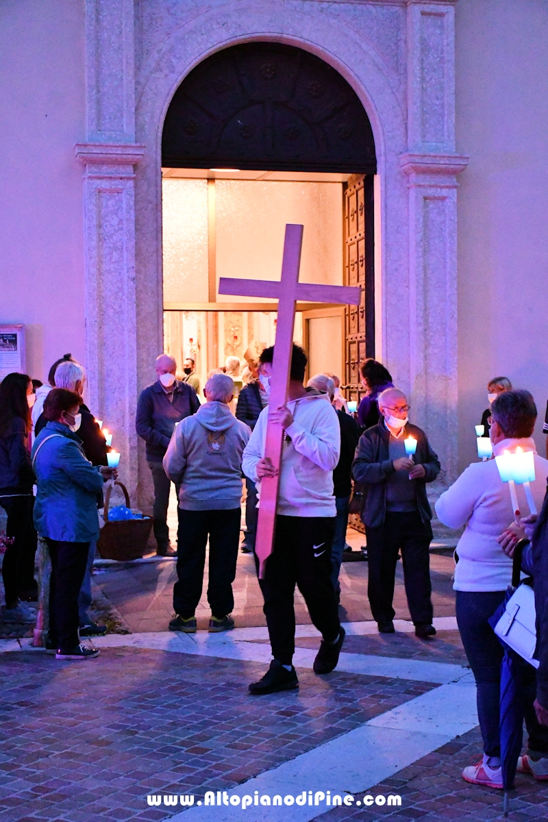 Rosario/fiaccolata fino alla Conca della Comparsa