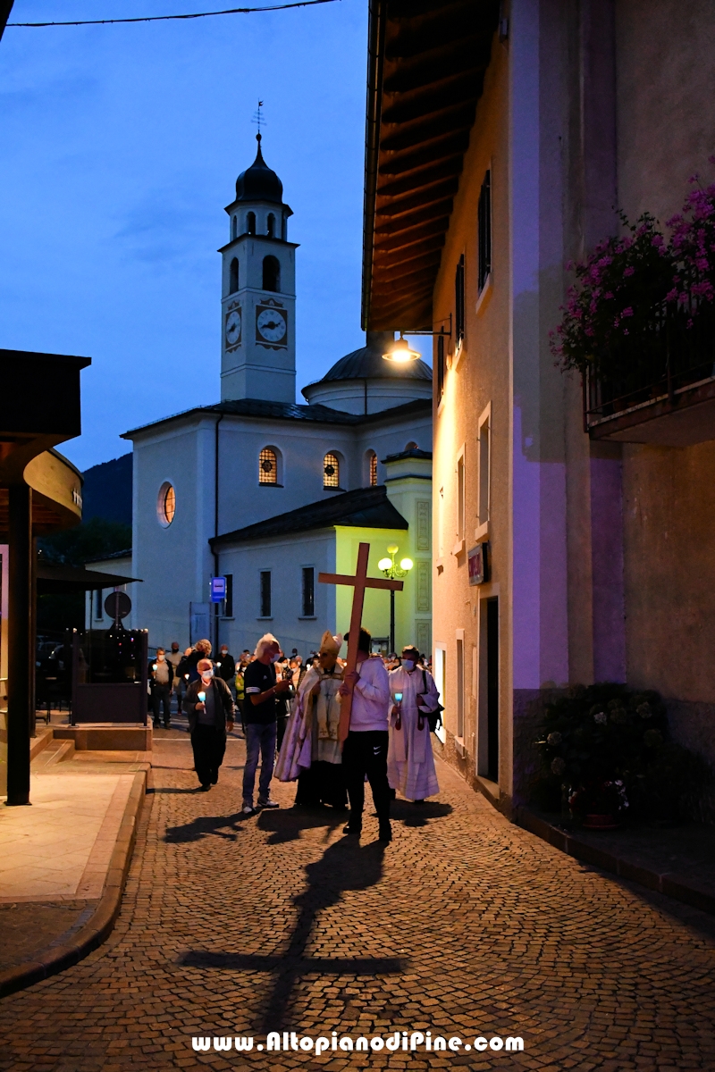 Rosario/fiaccolata fino alla Conca della Comparsa