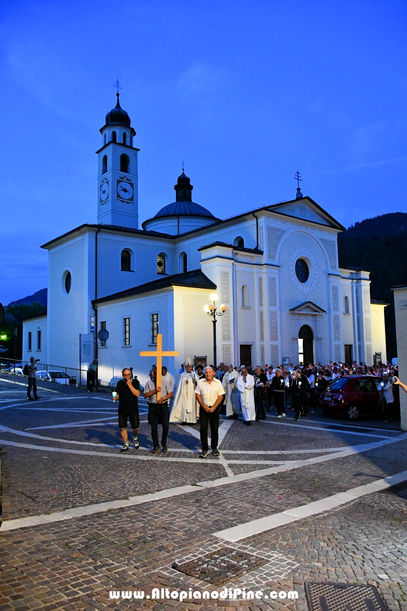 Rosario/fiaccolata fino alla Conca della Comparsa