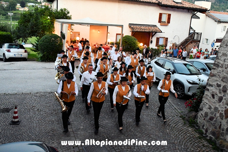 Sfilata dall'Hotel Olimpic fino a piazza San Rocco