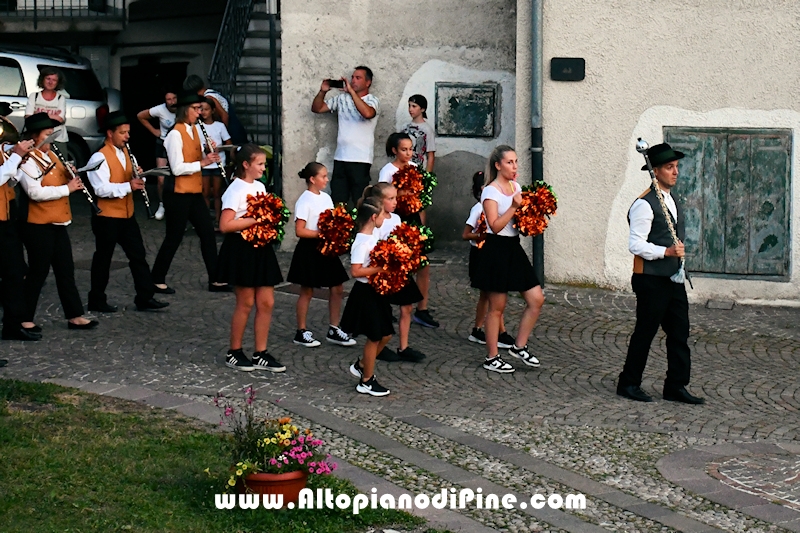 Sfilata dall'Hotel Olimpic fino a piazza San Rocco