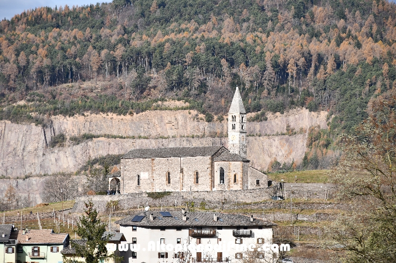 La chiesa di San Mauro a Baselga di Piné