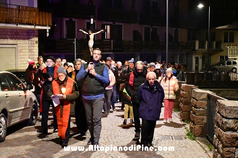 Via Crucis Interparrocchiale  Montagnaga-Comparsa 15 marzo 2024