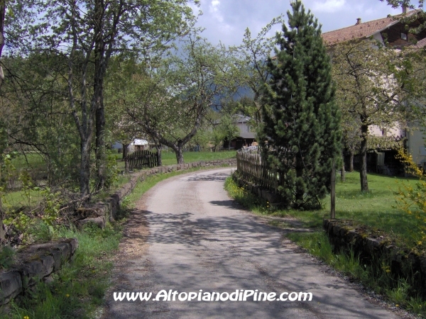 Strade di Ferrari [fotopercorsi/strada_tressillaferrari10.jpg]